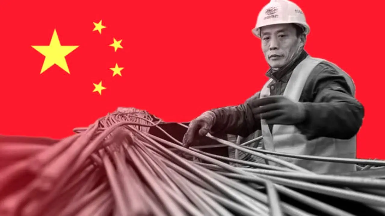 سقوط قیمت سنگ‌آهن و فولاد چین