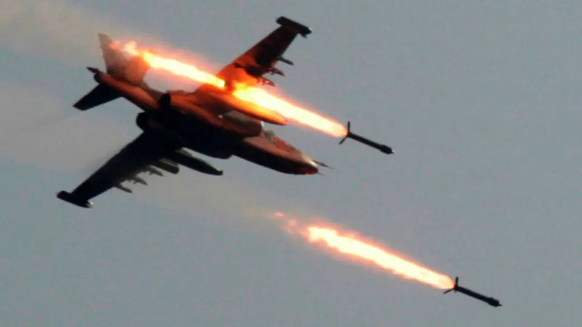جنگنده‌های عراقی مواضع داعش در خاک سوریه را هدف قرار دادند