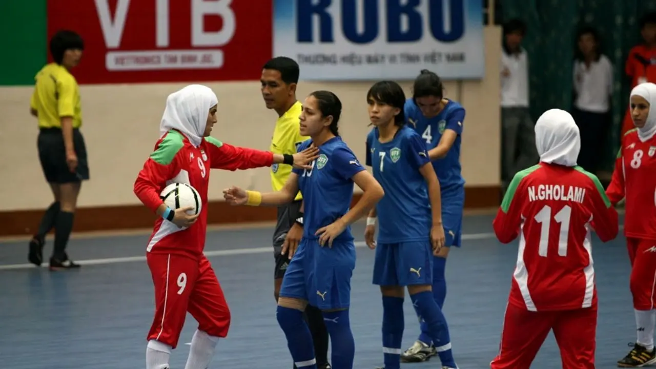 حاشیه‌های حضور تیم ملی فوتسال زنان تایلند در ایران