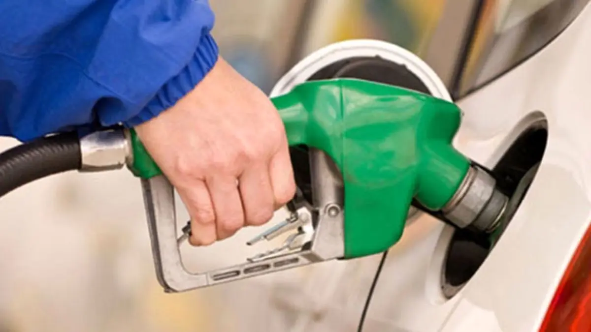 رشد 14.6درصدی مصرف بنزین در ششمین روز سال