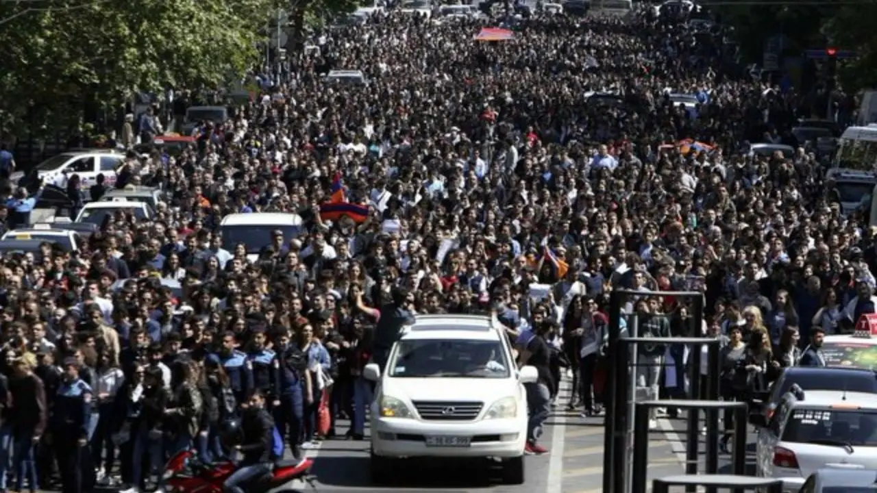 تظاهرات در ارمنستان علیه انتصاب نخست وزیر جدید ادامه دارد