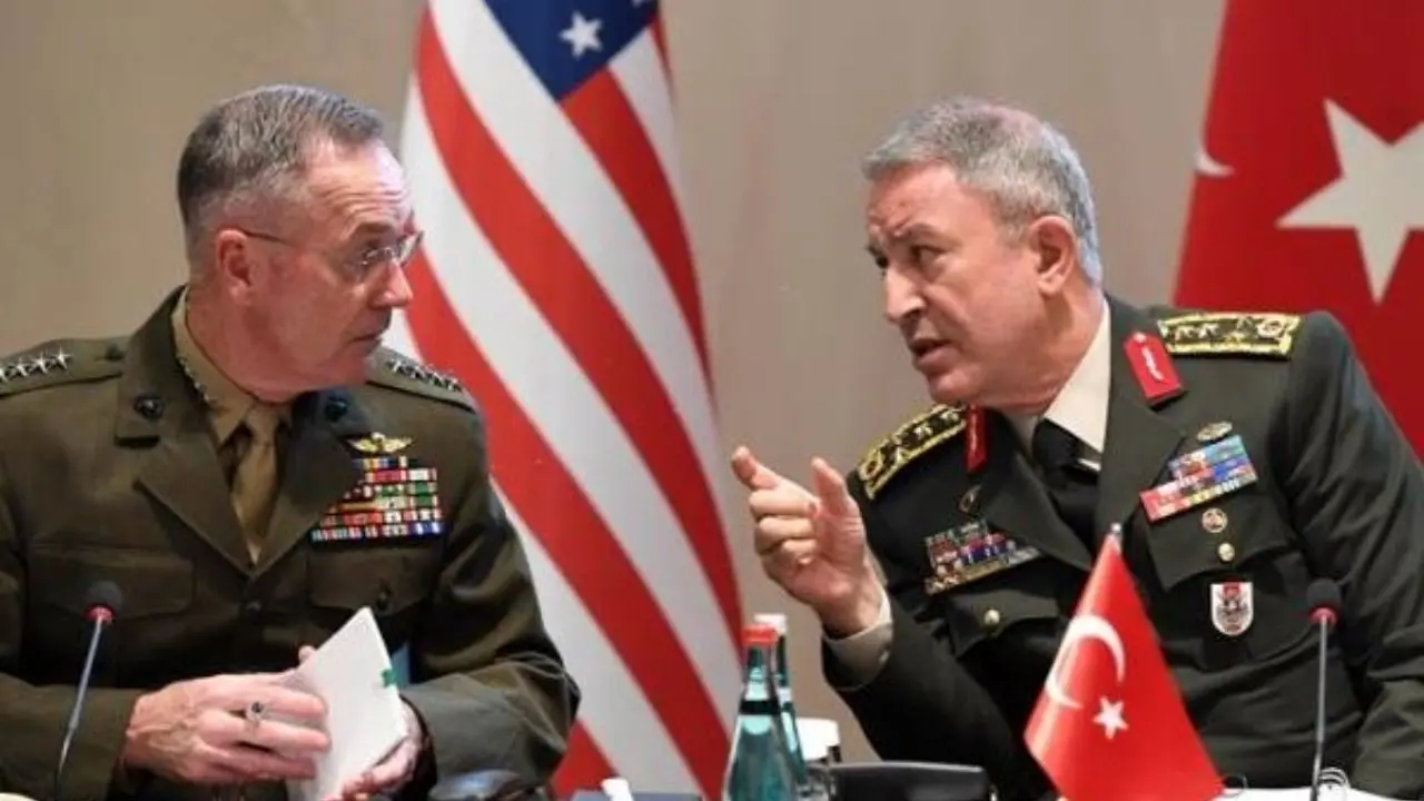 گفت‌وگوی تلفنی رؤسای ارتش ترکیه و آمریکا درباره اوضاع منطقه