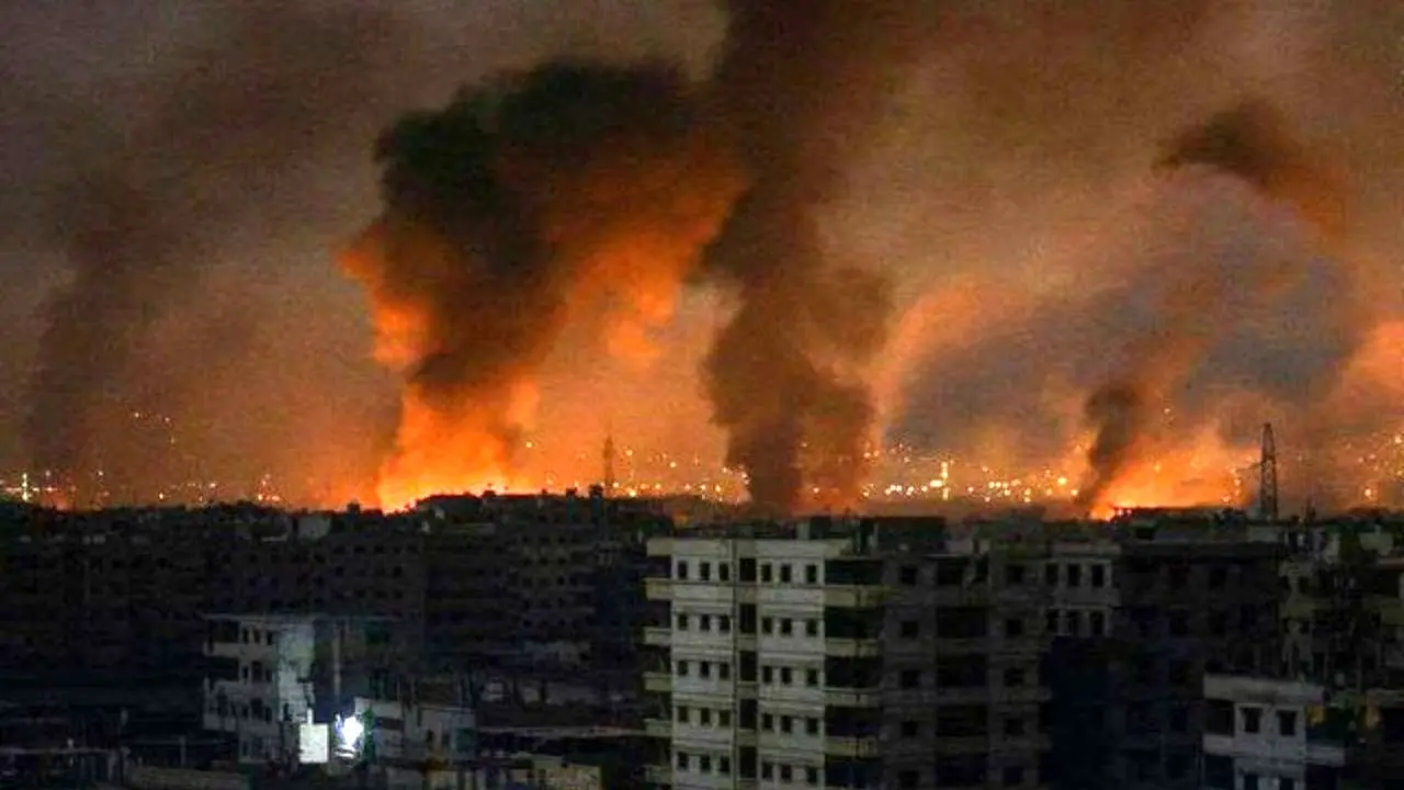 حملات موشکی در حومه حماه و حلب