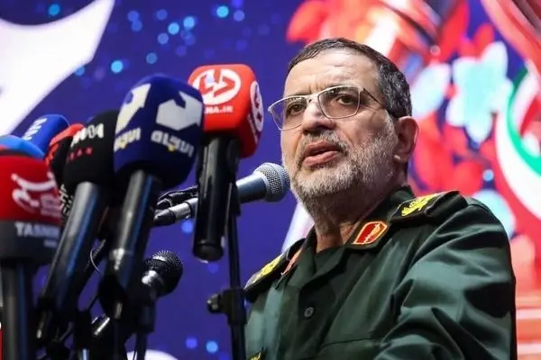 سخنگوی سپاه: دشمن شرایط جنگ را ندارد؛ هیچ نگرانی از بابت تهدیدات نداریم/ از بهمن سال گذشته، جنگ برای ما قطعی فرض شده بود