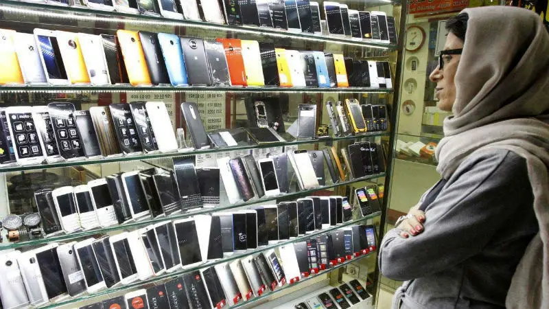 کمبود عرضه عامل اصلی افزایش قیمت تلفن همراه