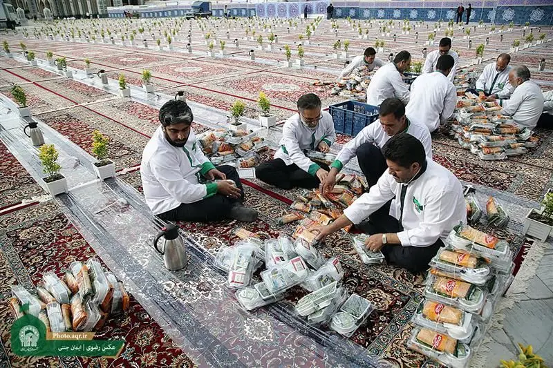 افطاری در مشهد