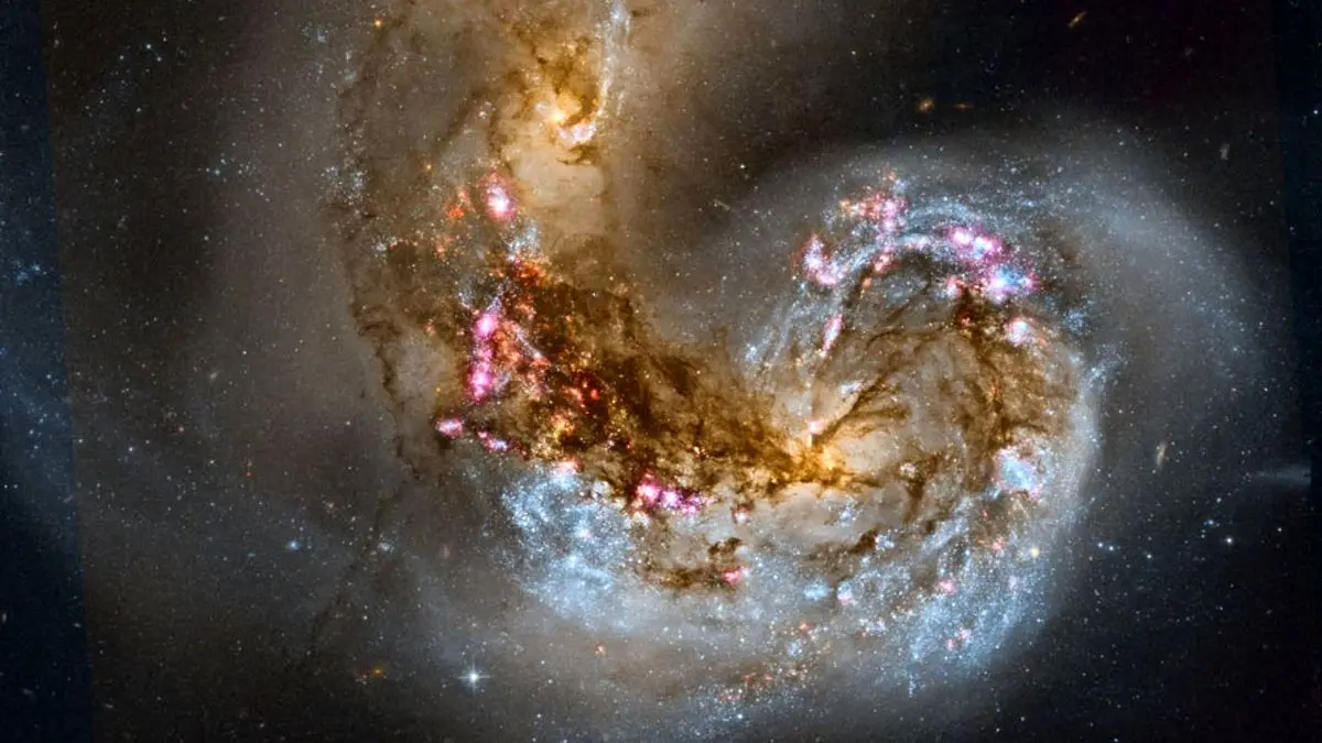 عکس روز ناسا، برخورد کهکشان‌ها