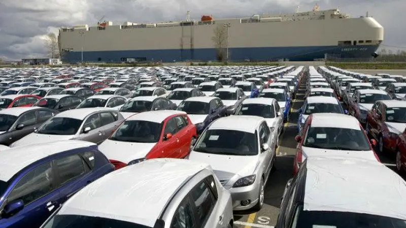 واردات خودرو 73 درصد کاهش یافت