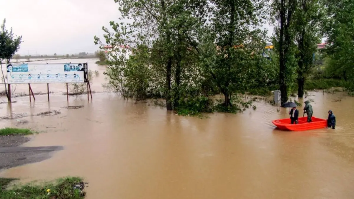 خسارت سیل و رانش زمین در رودسر/ 3 نفر مفقود شدند