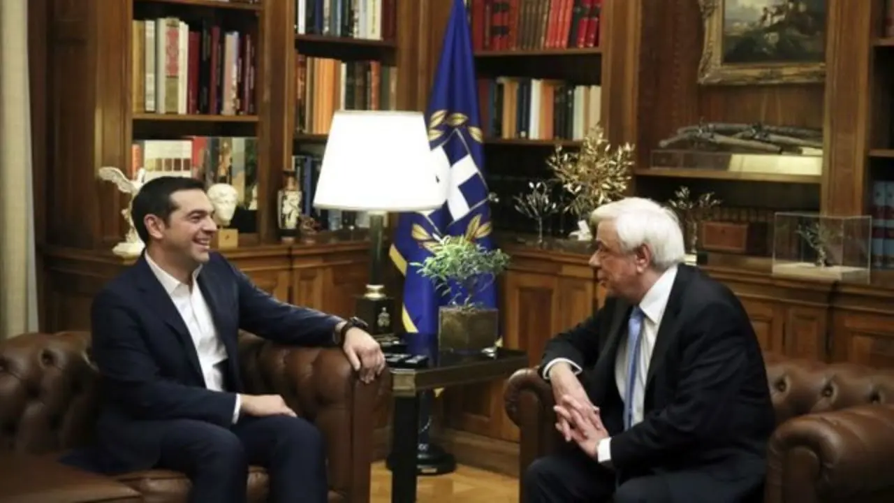 یونان و مقدونیه فردا توافق تغییر نام را امضا می‌کنند/ سیپراس در معرض رای عدم اعتماد