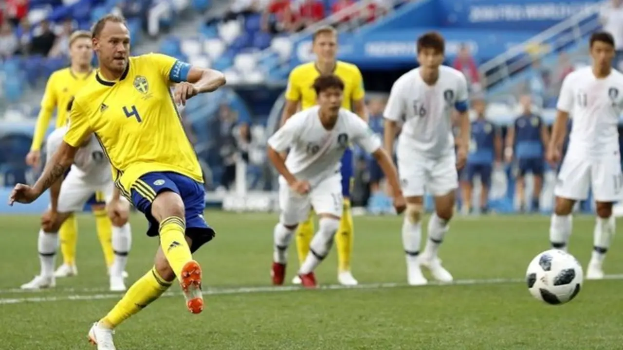 پیروزی سوئد برابر نماینده آسیا با کمک VAR