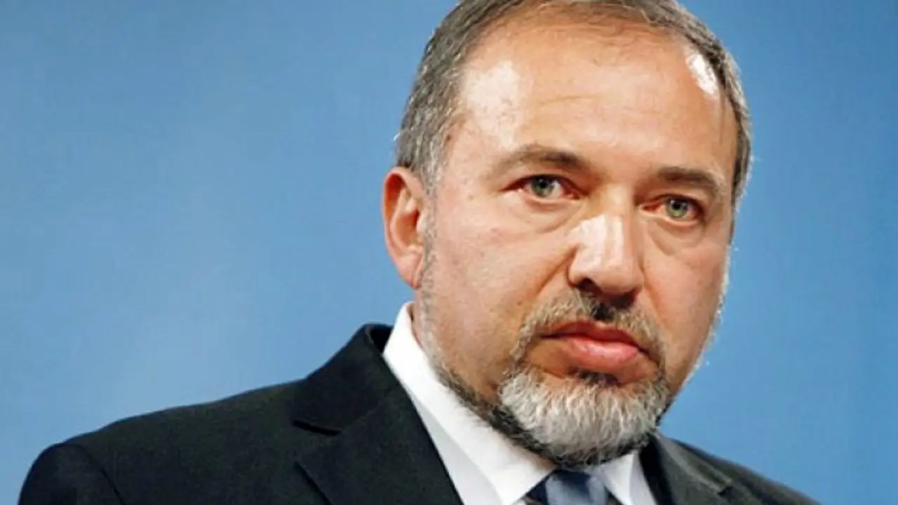 سفر وزیر جنگ رژیم اسرائیل به باکو به دلیل حضور وزیر دفاع ایران لغو شد