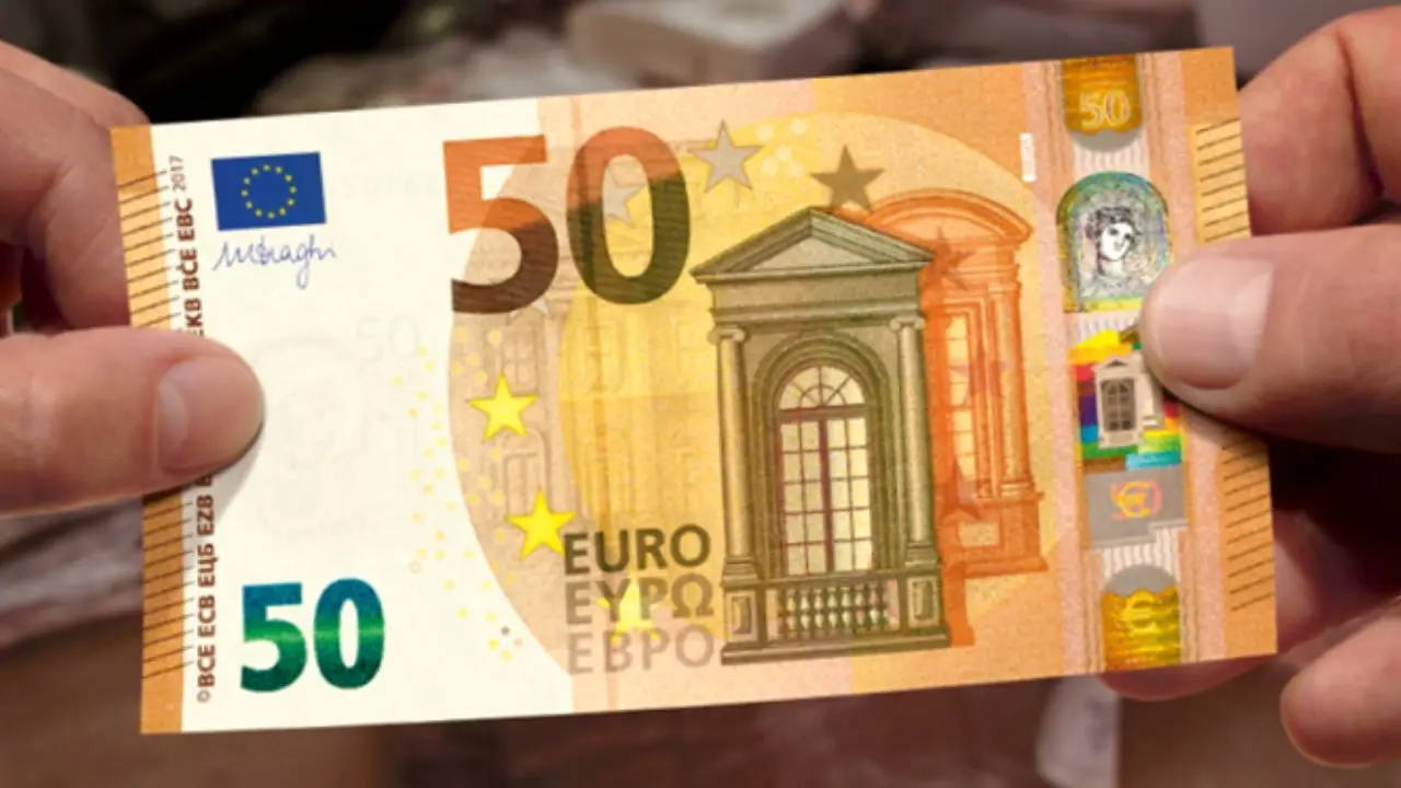 یورو به حیاتش ادامه می‌دهد
