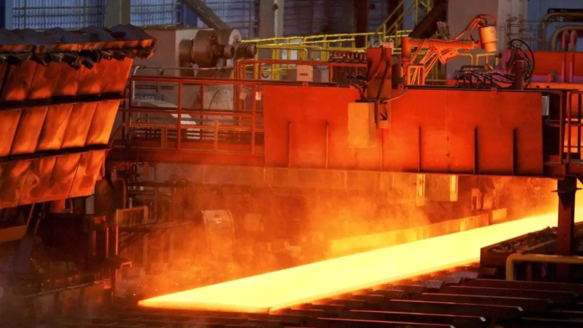همکاری دولت و بخش خصوصی اثر تحریم بر صنعت فولاد را کم می کند