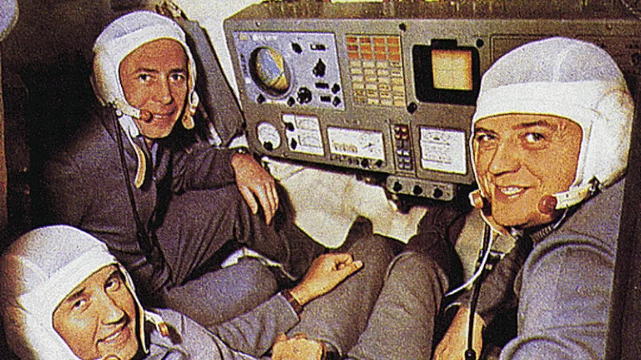 فضانوردان «سایوز 11» زنده به زمین نرسیدند