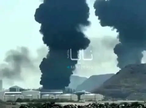 ببینید| تصاویر اولیه از انفجار در بندر الفجیره امارات