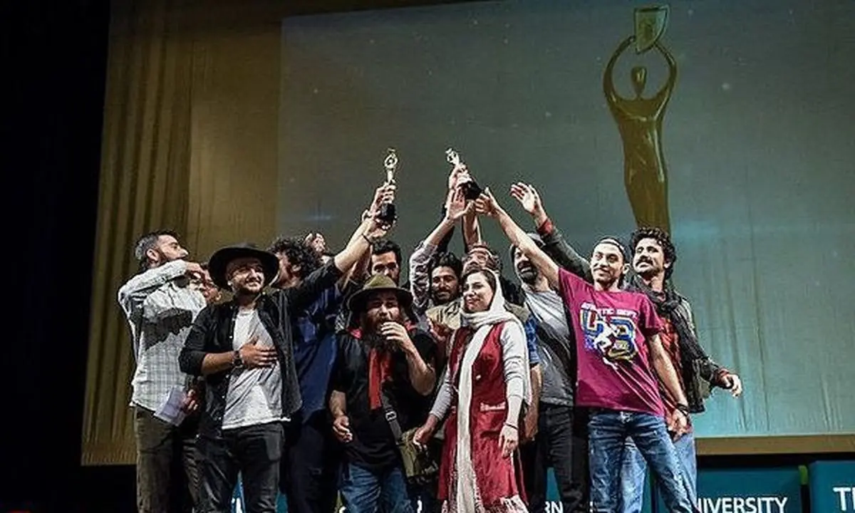 واکنش دبیر پانزدهمین جشنواره تئاتر دانشگاهی به وقایع اخیر این رویداد/ روشن‌ترین نقطه تئاتر ایران