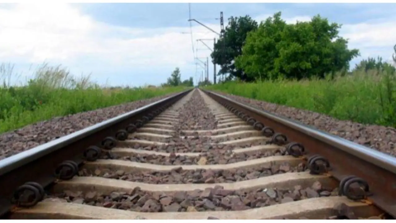 رشد 170 درصدی حمل و نقل کالا در اداره‌کل راه‌آهن شمال شرق 2