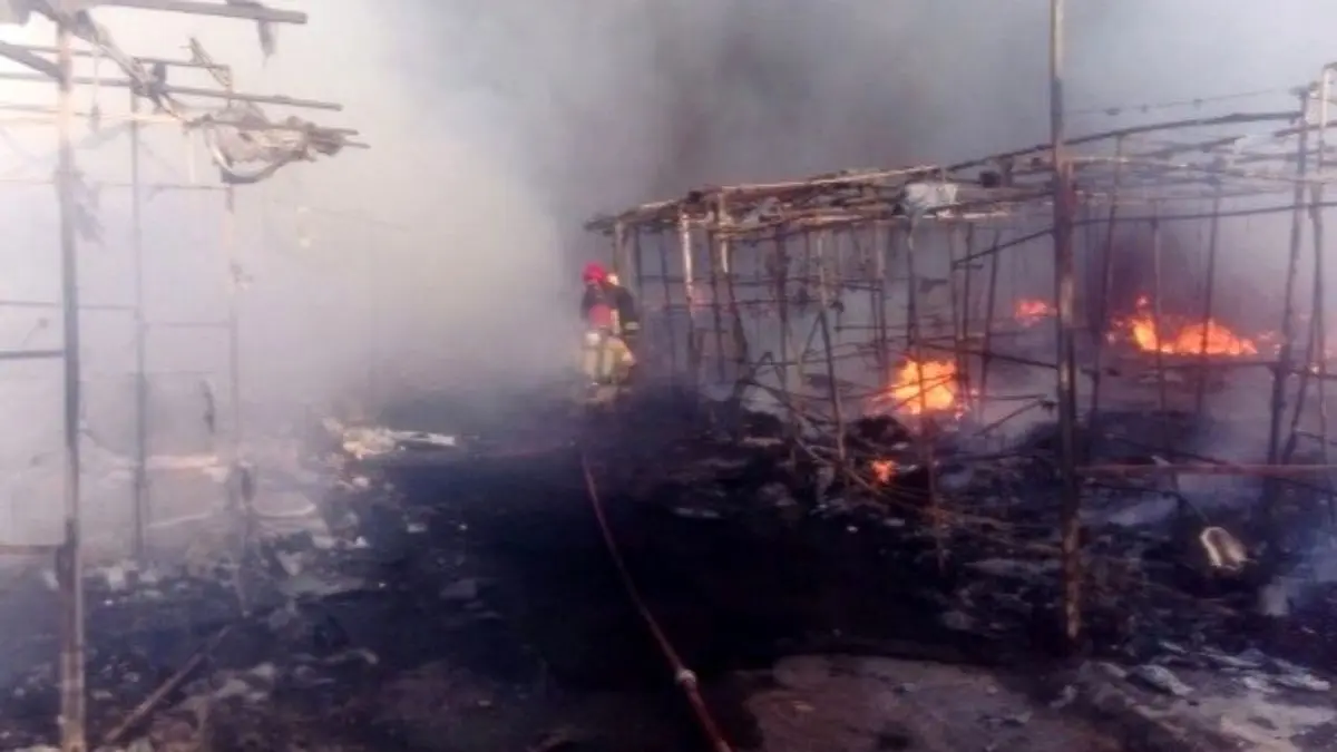 28 مصدوم بر اثر آتش سوزی در کارخانه شیمیایی/ 4 نفر به بیمارستان منتقل شدند
