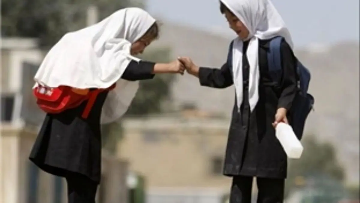 دستور وزیر برای تشکیل کارگروه ویژه تحصیل اتباع افغانستان
