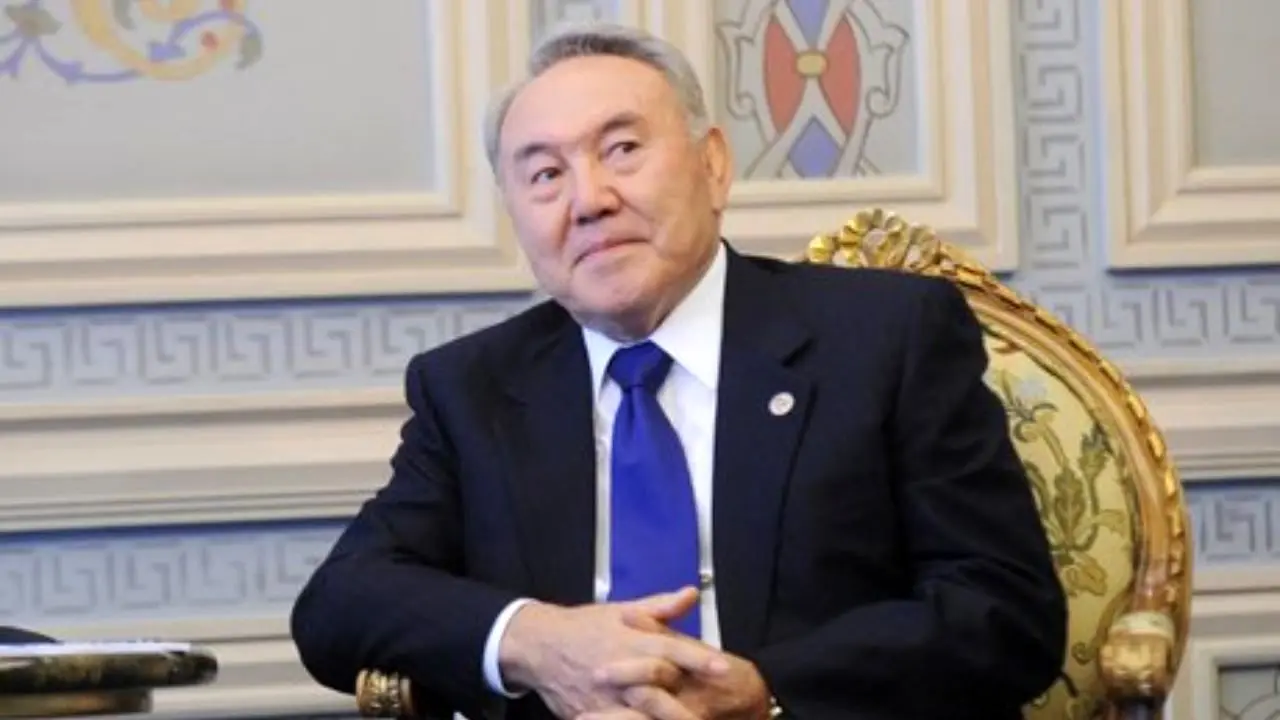 نظربایف تا آخر عمر رئیس شورای امنیت قزاقستان شد