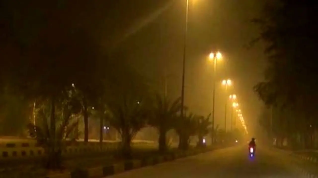 آتش‌ هورالعظیم دید جاده‌های خوزستان را کور کرد