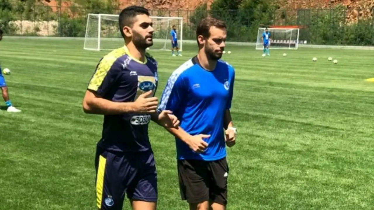 اولین تمرین علی کریمی با استقلال