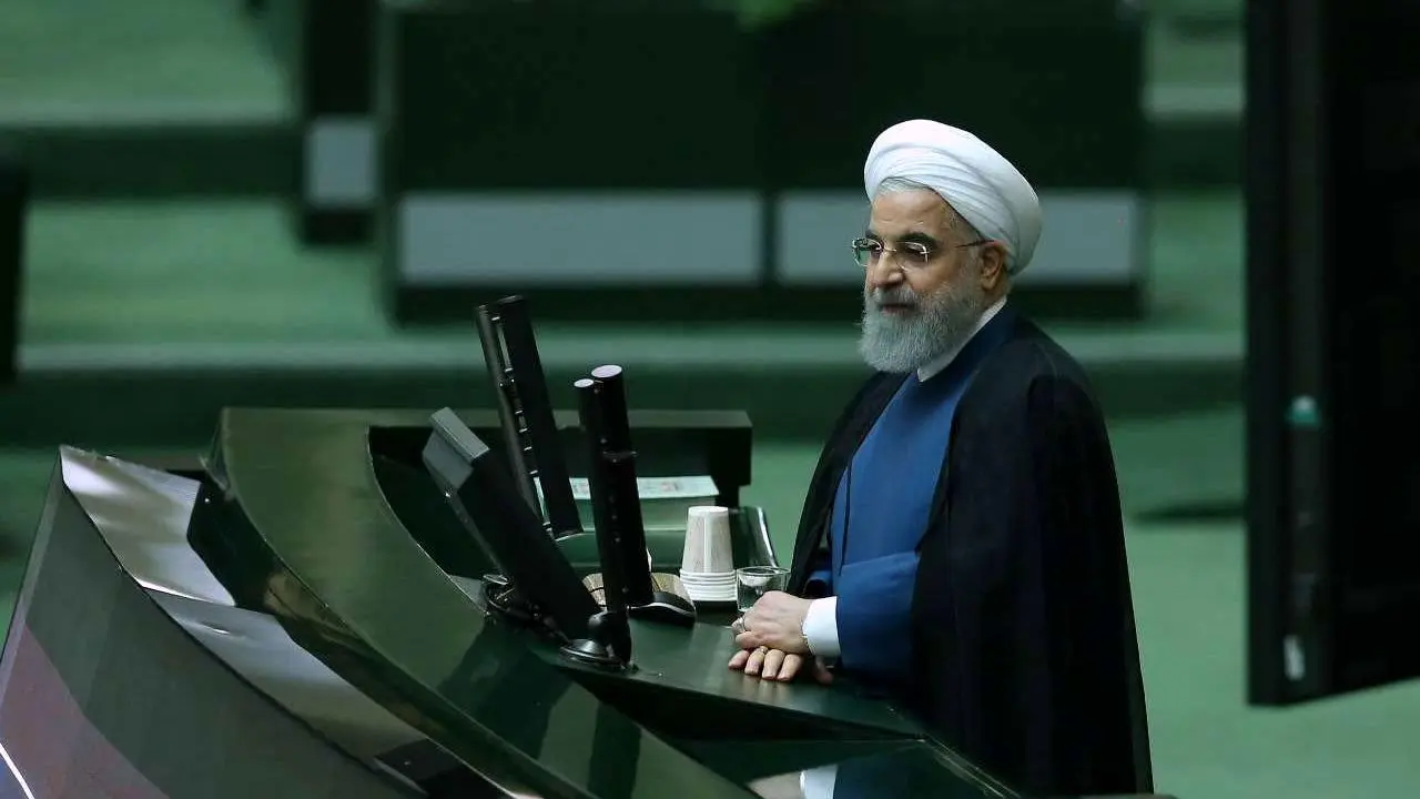 سوال از رئیس‌جمهوری اعلام وصول شد/ روحانی یک ماه فرصت دارد به مجلس بیاید