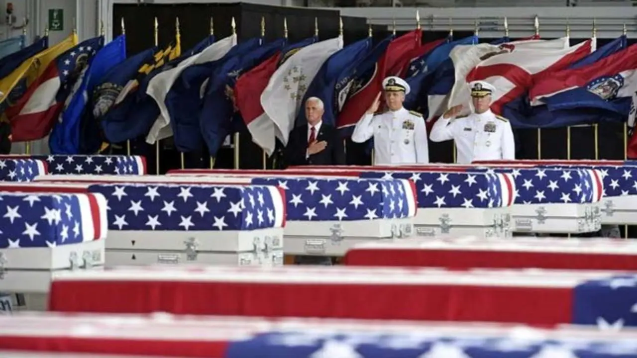 پنس بازگشت بقایای پیکر سربازان آمریکایی از کره‌شمالی را «رویدادی تاریخی» خواند