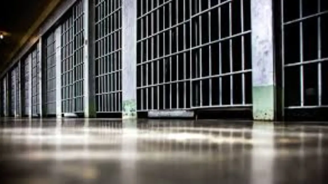 برگزاری جلسه کار گروه کاهش جمعیت کیفری در زندان مرکزی بروجرد