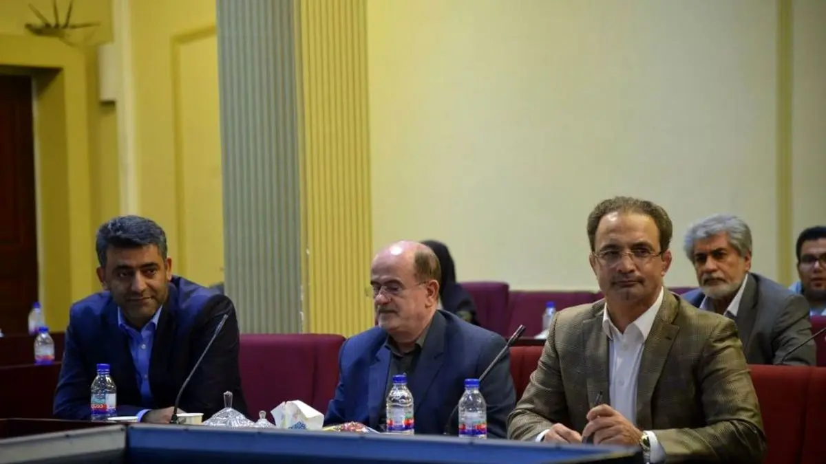 بعد از فراکسیون امید نوبت به فراکسیون مستقلین رسید/ دیدار با روحانی در هفته آینده