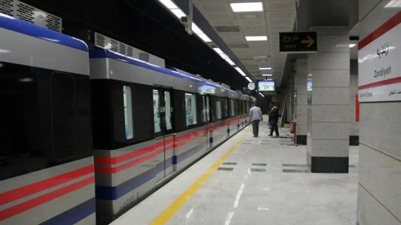 حفاری خط دوم قطار شهری شیراز به نیمه راه رسید
