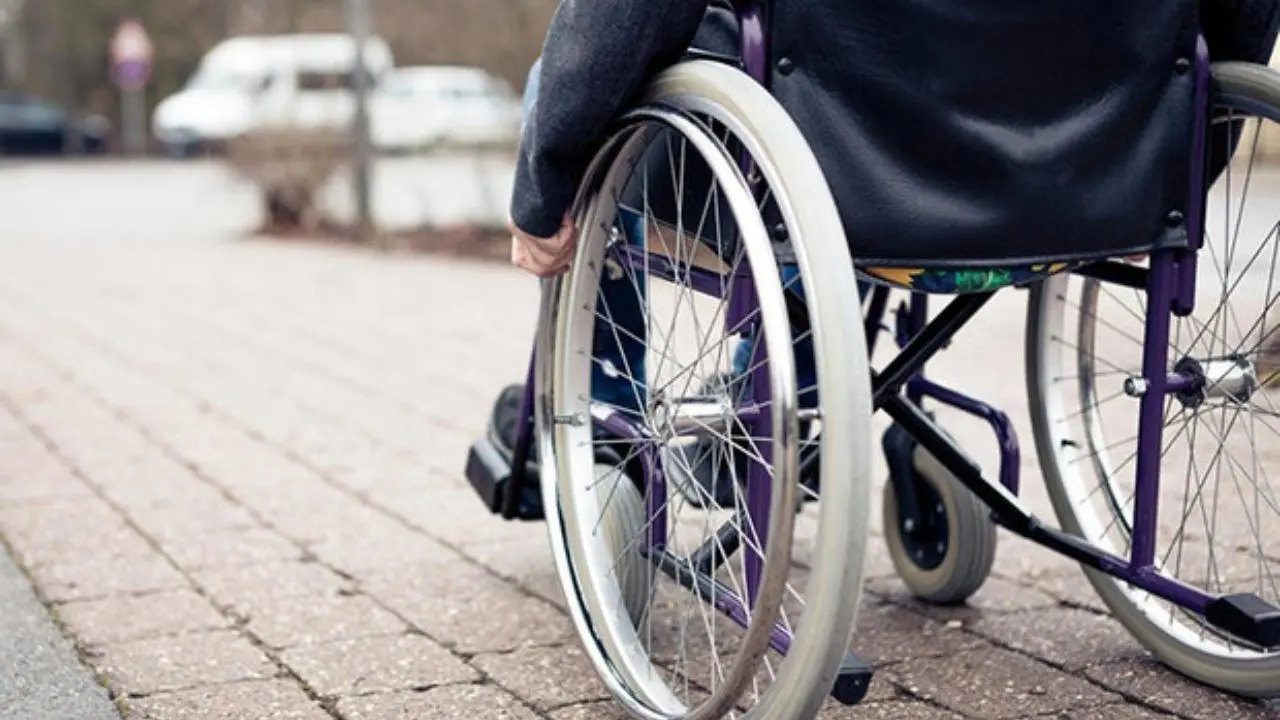 اجرای قانون حمایت از حقوق معلولان نیازمند روشنگری است