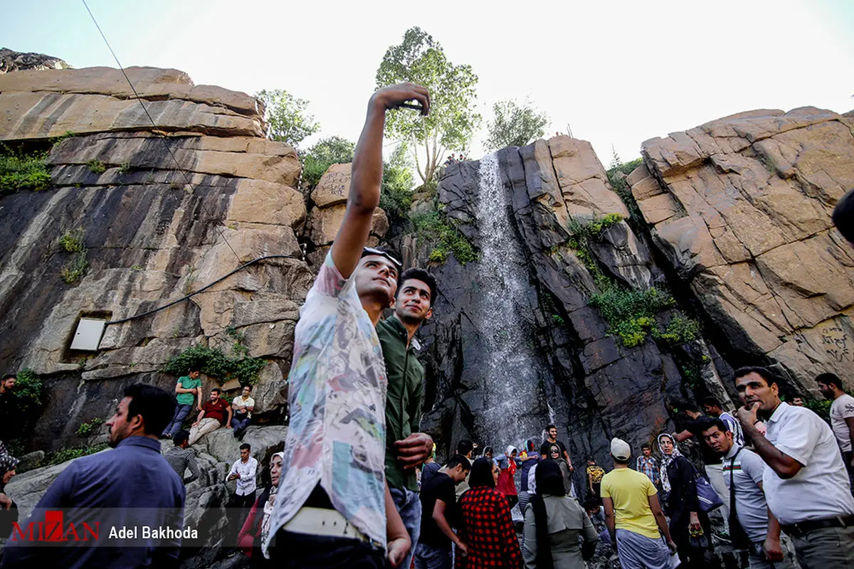 آبشار گنج‌نامه همدان