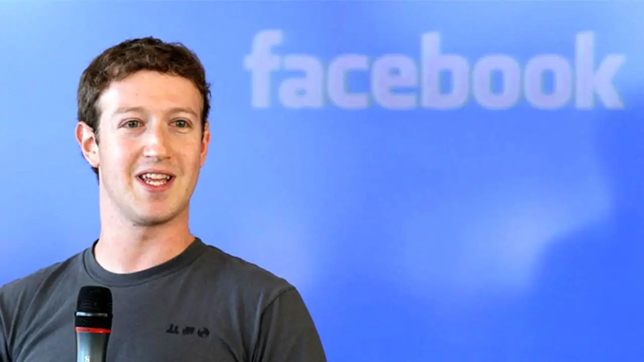 ثروت مدیر عامل فیس بوک 17 میلیارد دلار در یک روز کم شد