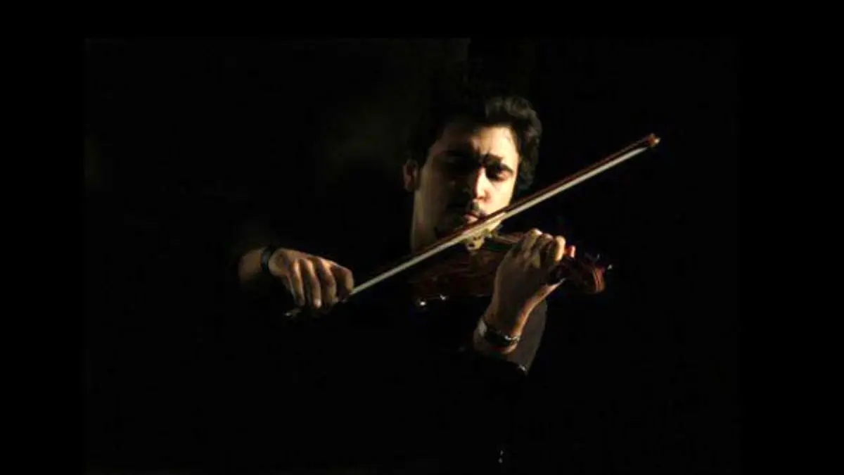 نوازنده ایرانی در ارکستر اروپایی می‌نوازد/ حضور در فستیوال کروملو