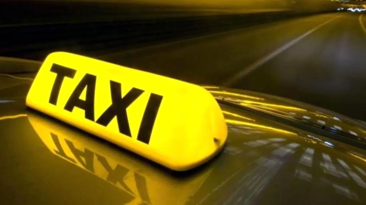 تداخل فعالیت رانندگان تاکسی‌های عمومی با تاکسی‌های گردشگری و رانندگان شخصی