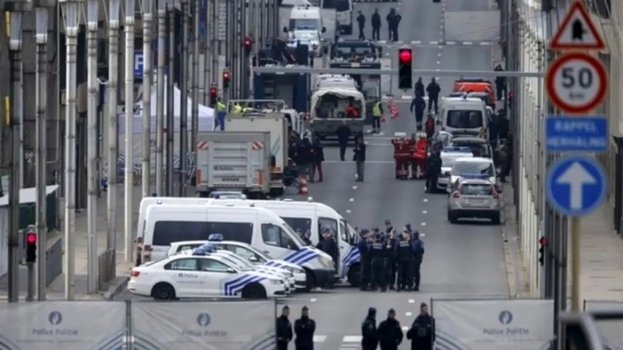 کشته شدن 2 نفر در پاریس با چاقو/ داعش مسئولیت را بر عهده گرفت
