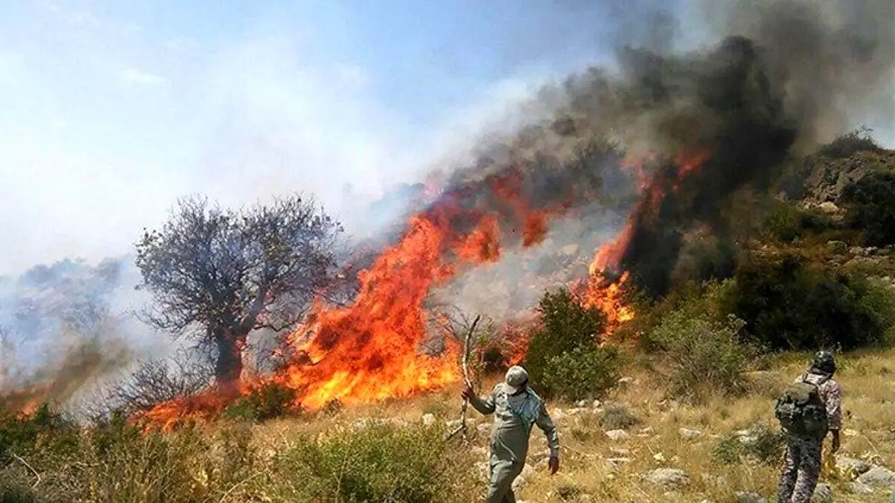 4 نفر در آتش سوزی جنگل‌ها و مراتع مریوان جان باختند