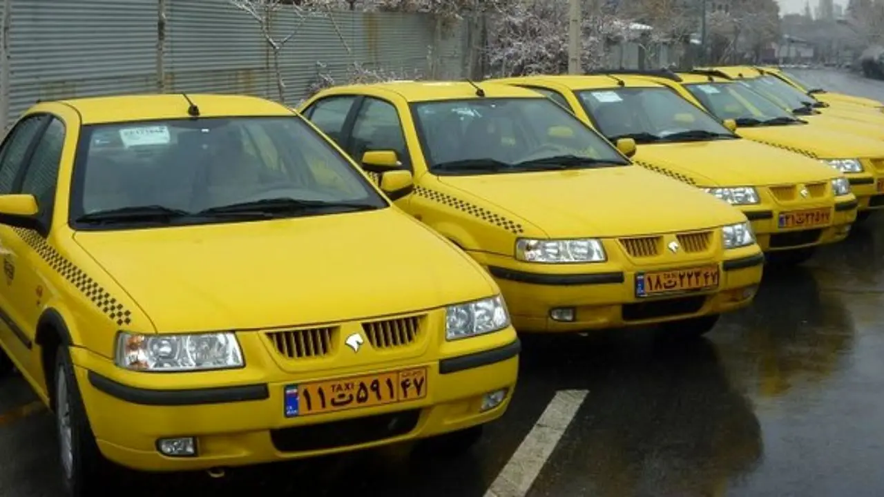 تجمع رانندگان تاکسی برای افزایش نرخ کرایه‌ها