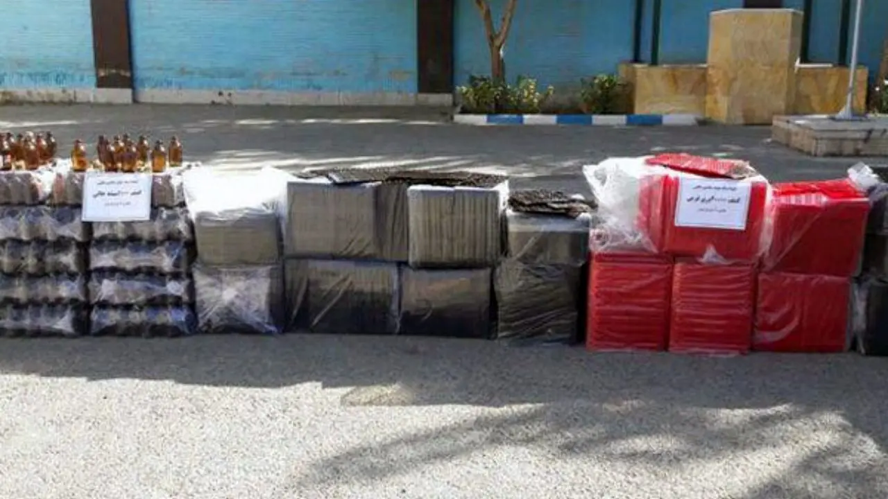 4 انبار قاچاق داروهای دام و طیور در استان سمنان کشف شد