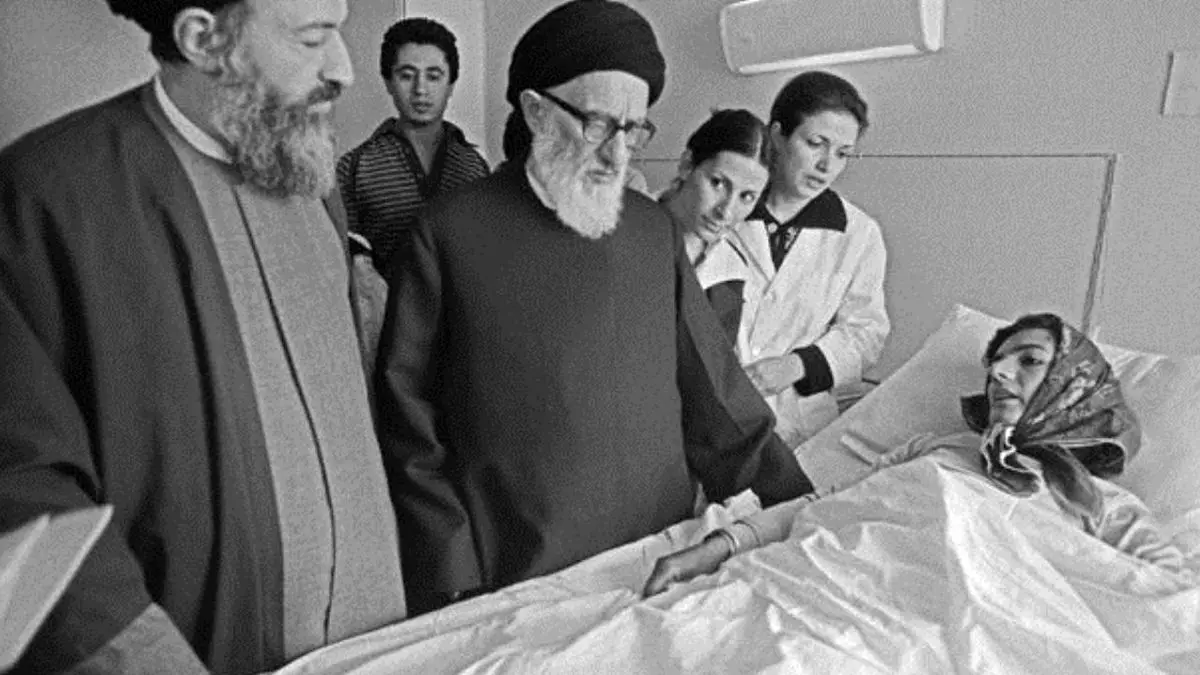 عکس| آزادی حجاب در حضور آیت‌‌الله طالقانی و شهید بهشتی