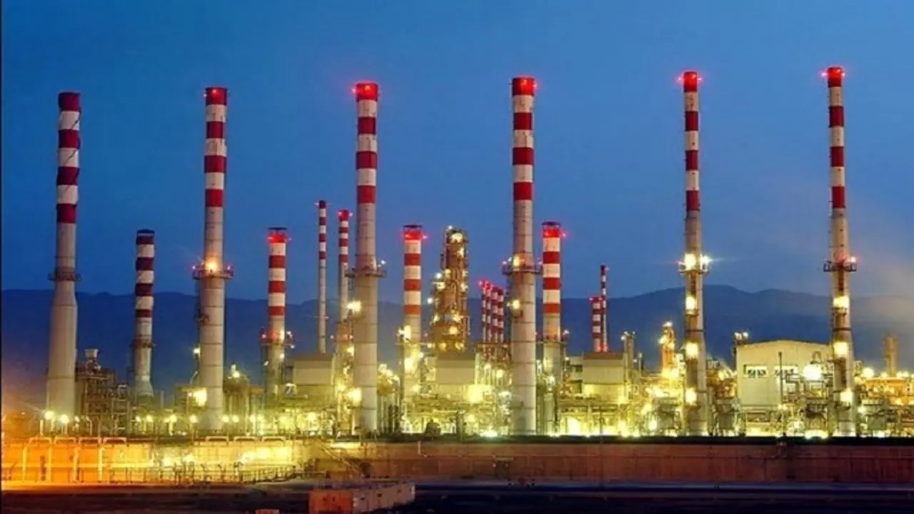 پالایشگاه ستاره خلیج‌فارس 30 درصد نیاز کشور به بنزین را تأمین می‌کند
