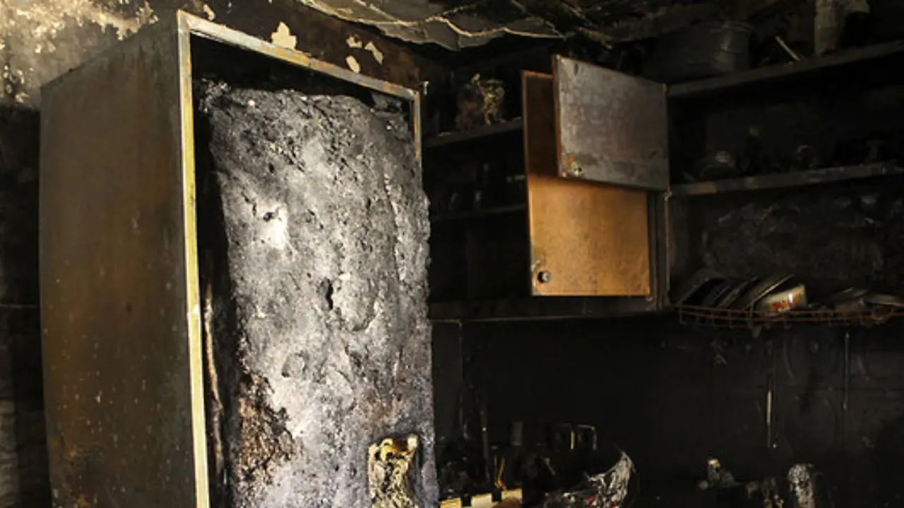 آتش‌سوزی 4 باب منزل مسکونی در کرمان