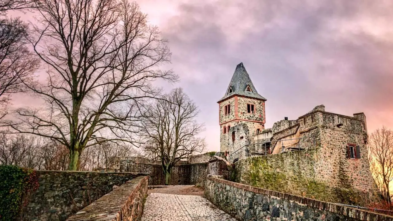 عکس روز بینگ، قلعه فرانکشتاین