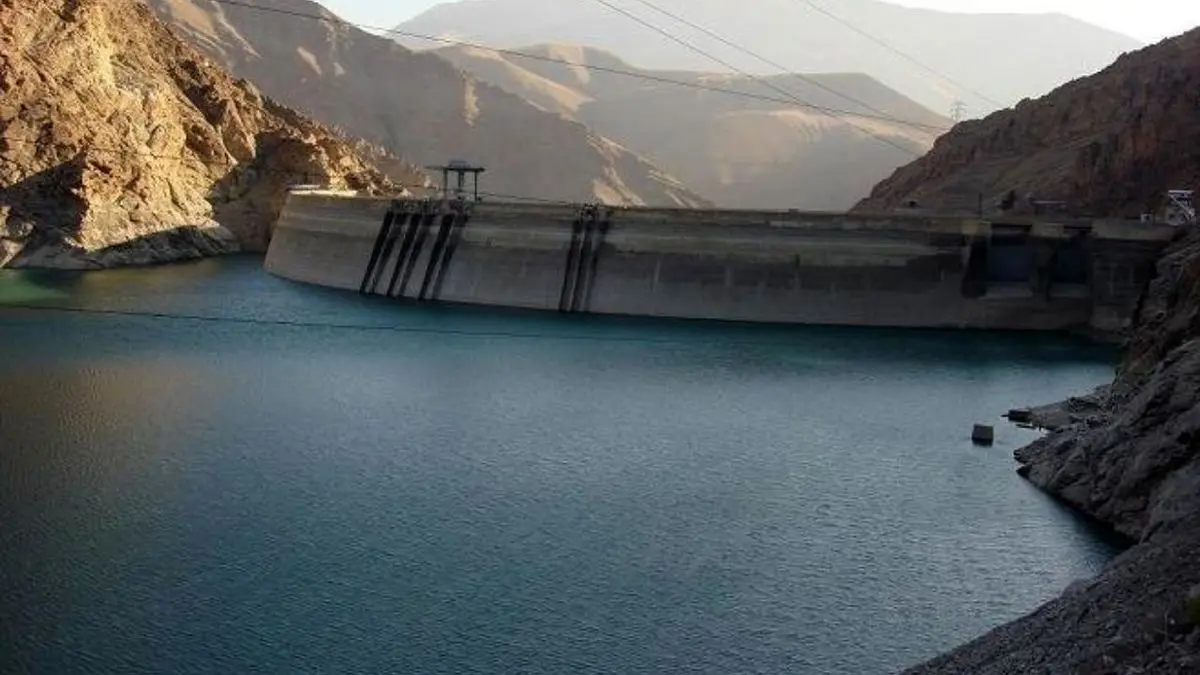 بارور کردن ابر و انتقال آب عمان عطش ایران را رفع نمی‌کند