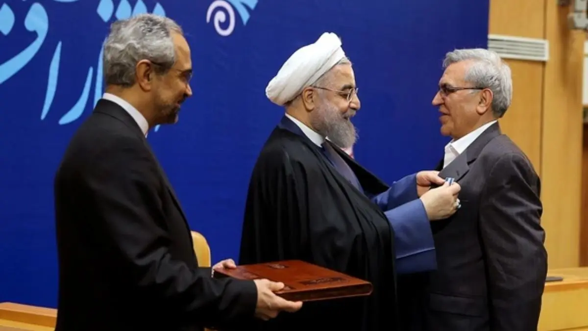 شهامت ظریف در دفاع از دری‌اصفهانی ستودنی است