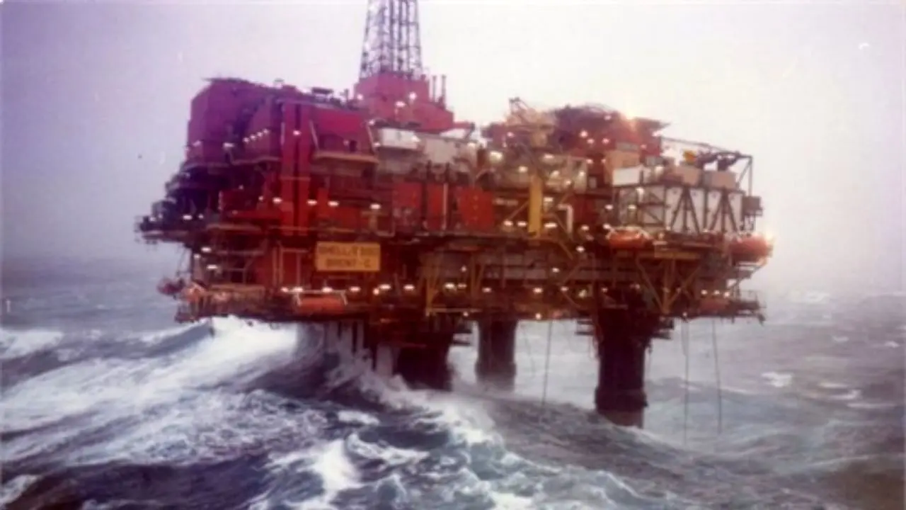 صعود دوباره قیمت نفت/خلیج مکزیک برای طوفان آماده شد