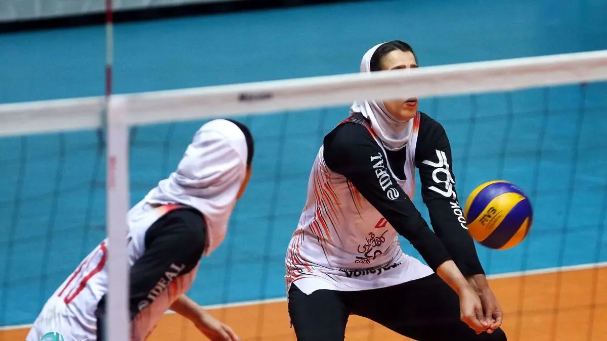 زنان والیبالیست ایران با شکست برابر چین از صعود به نیمه نهایی بازماند