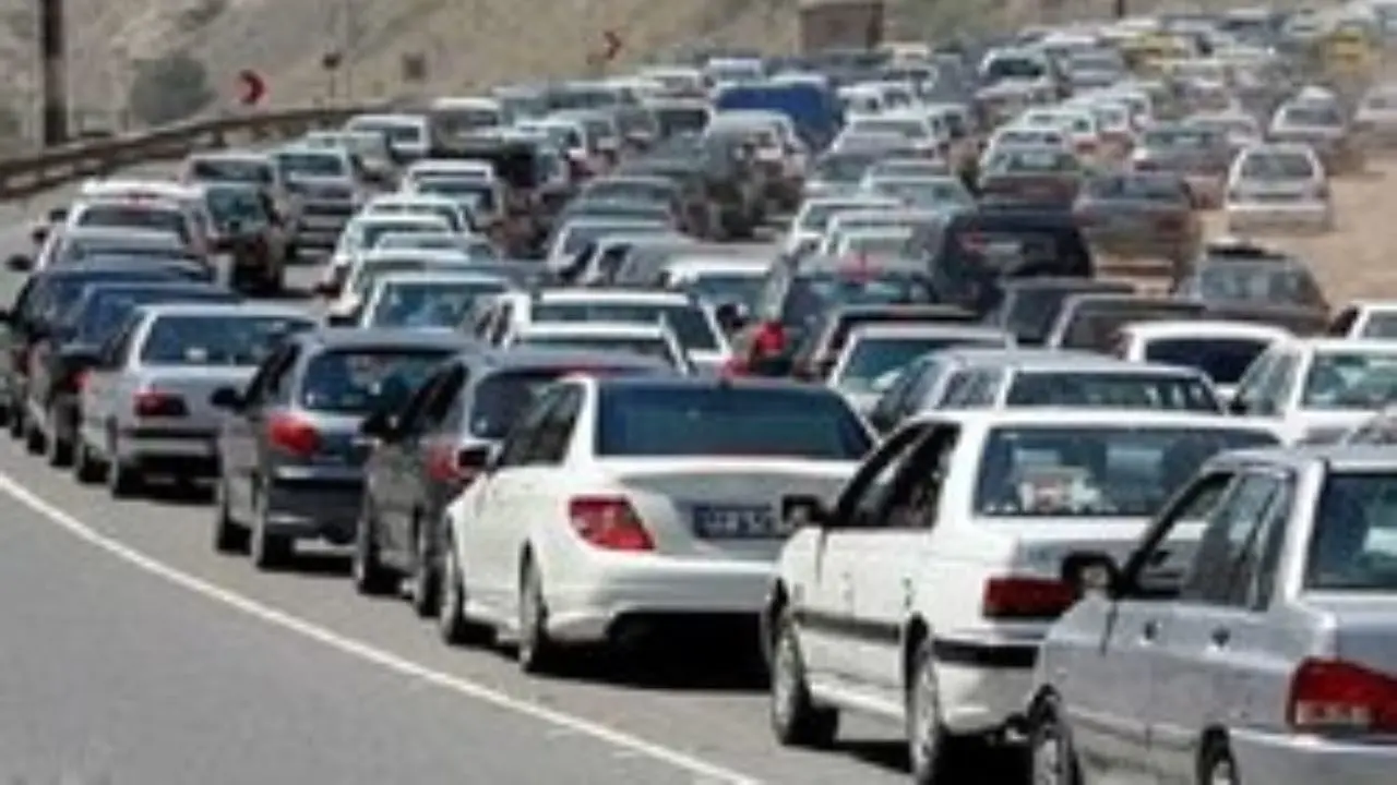 ترافیک سنگین در محور زنجان به ارمغانخانه/ رانندگان از عجله و شتاب پرهیز کنند